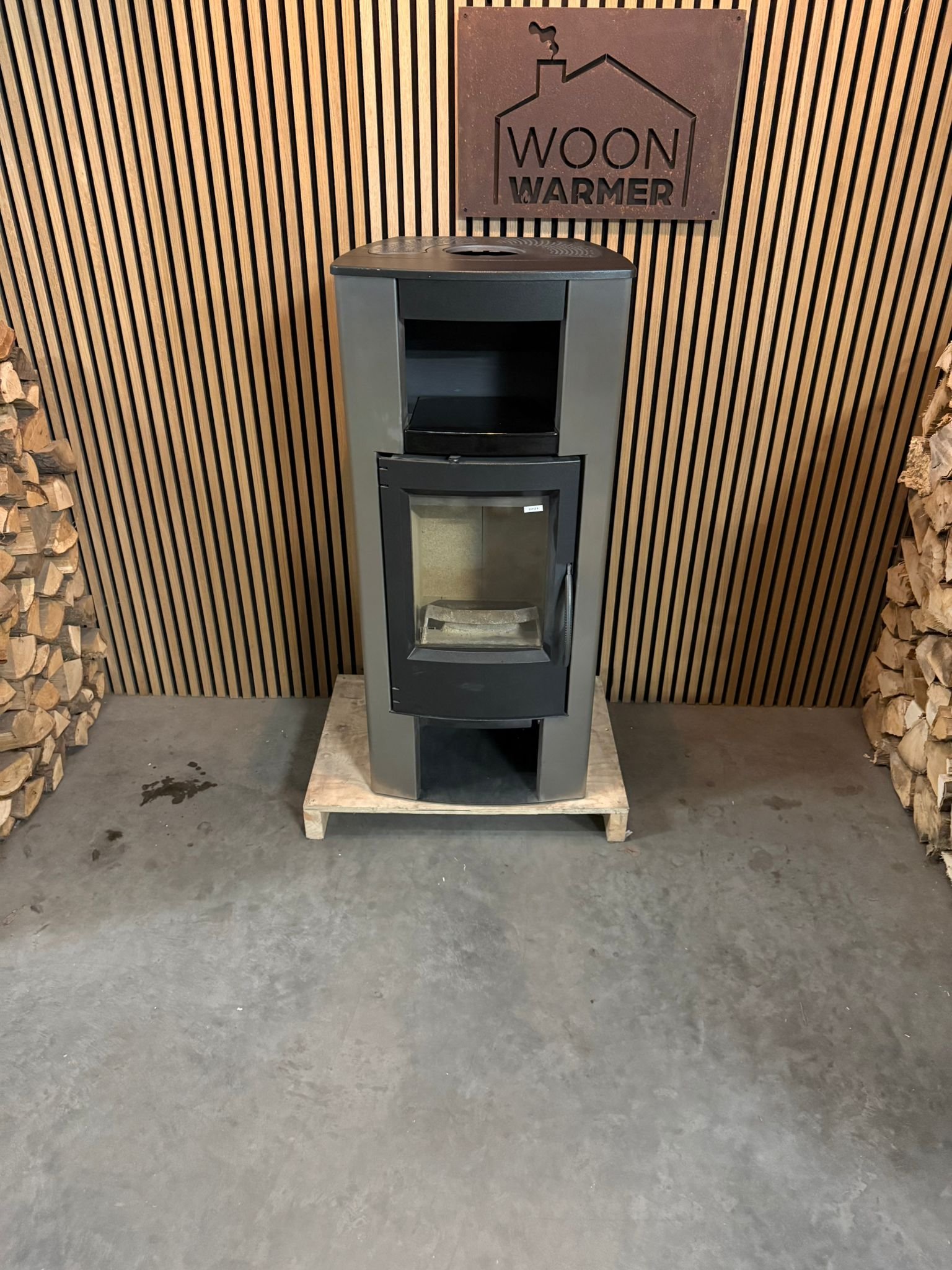 Robuuste houtkachel met nieuw binnenwerk - Afbeelding 2