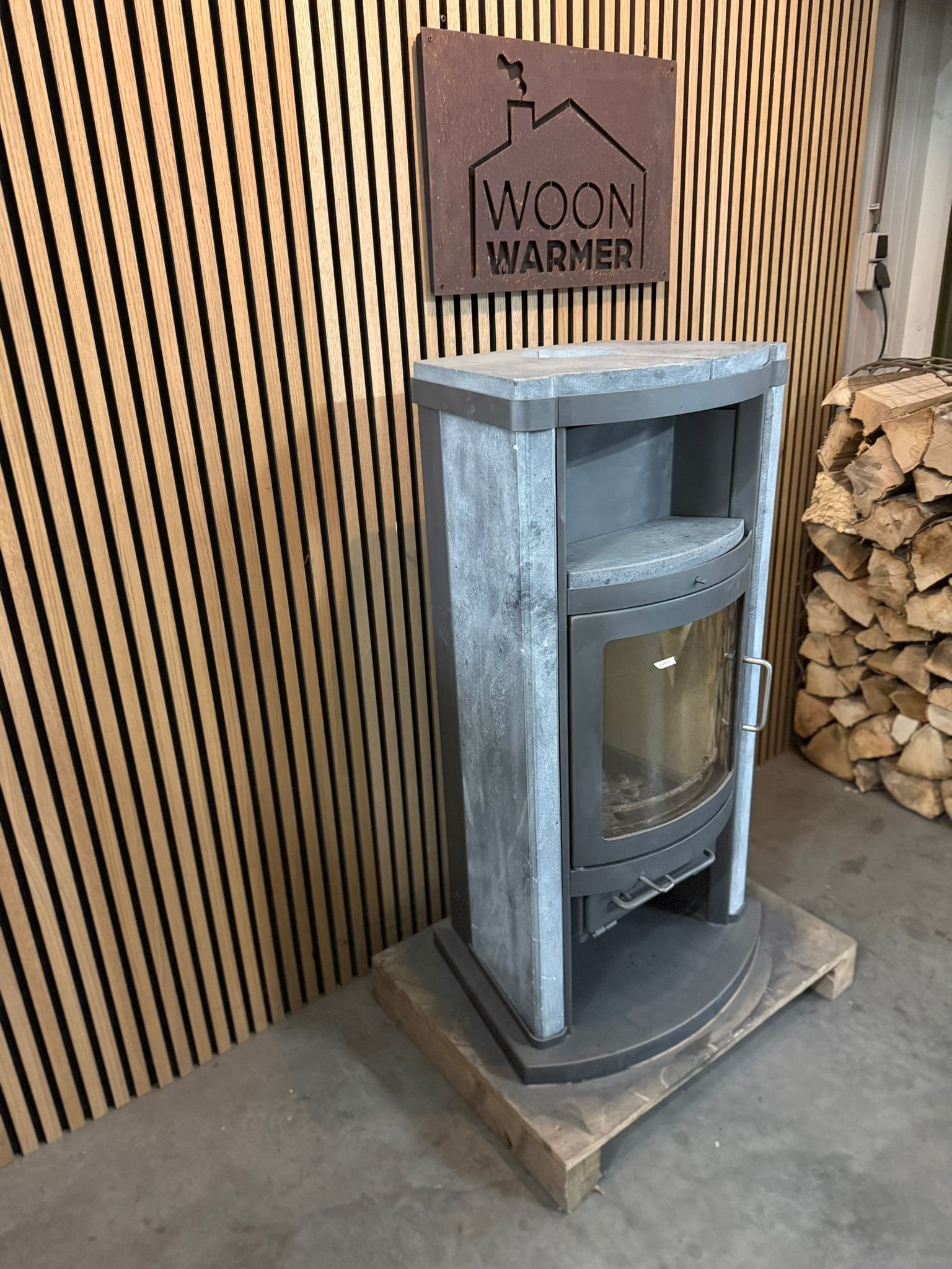 Zware speksteenkachel met nieuw binnenwerk - Afbeelding 3